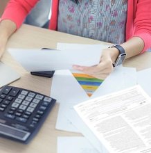 Отсутствие чека от самозанятого обязывает ИП к начислению страховых взносов на выплату по ГПД