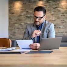 Вправе ли поставщик по госконтракту предоставить заказчику две независимые гарантии с разными суммами