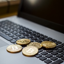 Минфин определил правила учета в базе налога на прибыль операций с цифровой валютой