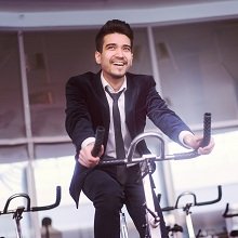 Нужно ли начислять страховые взносы на стоимость абонемента в фитнес-клуб для работника