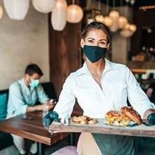 Малым предприятиям общепита временно сократят ограничения на льготу по НДС 