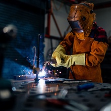 Минфин предложил ввести акциз на импортную продукцию из жидкой стали