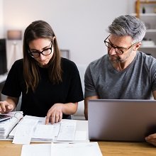 Как учитывать доплату 2% НДС в 2026 году частями при отгрузке в 2026 году