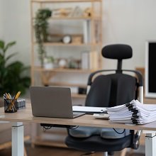 Нужно ли удерживать НДФЛ с компенсации за время вынужденного прогула