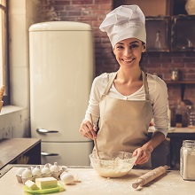 Предприятиям общепита на УСН временно смягчат условия освобождения от НДС