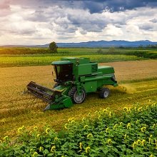 Сельхозпроизводителей перевели на общий порядок освобождения от транспортного налога