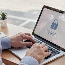 Трудовые споры: может ли работодатель требовать предоставить пароль от рабочего компьютера сотрудника