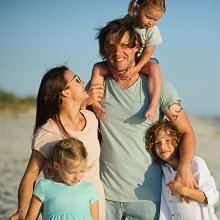 Материнский капитал планируется увеличить до 1,5 млн рублей