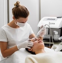 Можно ли применять льготы по НДС при продаже зарегистрированных медизделий без регистрационного удостоверения