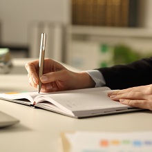 Как внести пропущенную запись в книгу учета движения трудовых книжек