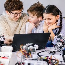 Депутаты предложили ввести ежегодную выплату для родителей школьников и студентов 