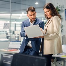 Выпущена версия 3.0.12.211 конфигурации «Управление нашей фирмой» (обновлены драйверы)