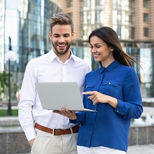Малый бизнес без сплошной статистической отчетности, повышение МРОТ и новый запрет на увольнение работника: самые хорошие новости недели