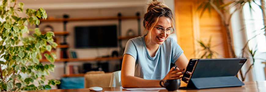 Больничные для самозанятых, временное повышение НДС и налоговый вычет по расходам на ветеринара: самые хорошие новости недели