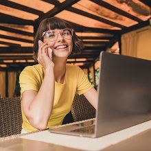 Сохранение права на региональные льготы по УСН, отпуск без учета выходных и индексация пенсий: самые хорошие новости недели