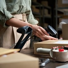 Самое новое в «1С:Бухгалтерии 8»: поступление товаров на несколько складов