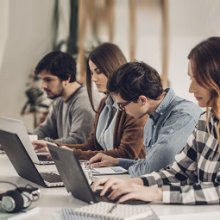 Обязан ли работодатель предоставить работающему студенту-очнику учебный отпуск на время сессии