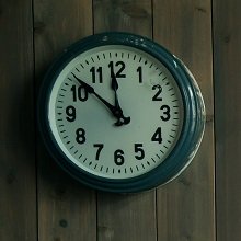 Вправе ли работник использовать только часть обеденного перерыва и уйти раньше с работы