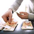 Правительство утвердило индекс роста зарплаты за 2024 год